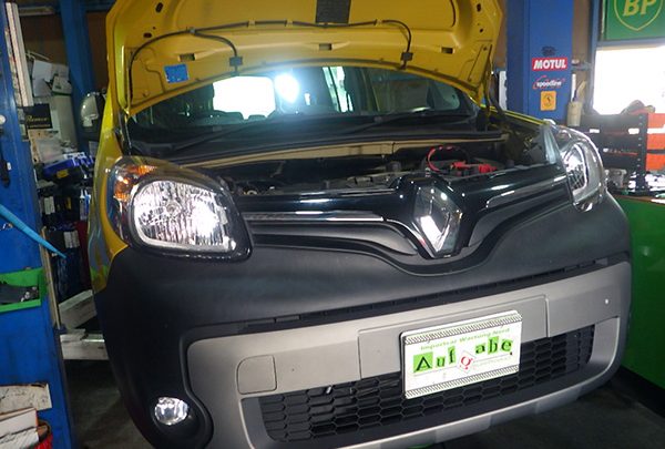 ルノー　カングー　タイミングベルト＆ウォーターポンプ交換