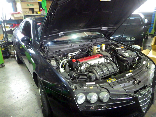 アルファロメオ　アルファブレラ　エンジン不動　フューエルポンプ交換＆水混入