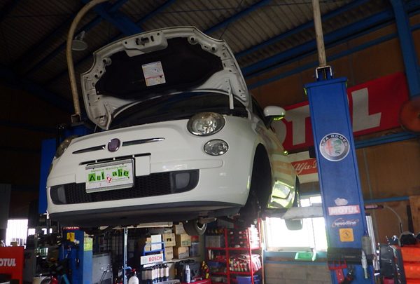 フィアット　５００　ミッション不良　クラッチベアリング破損　クラッチ交換