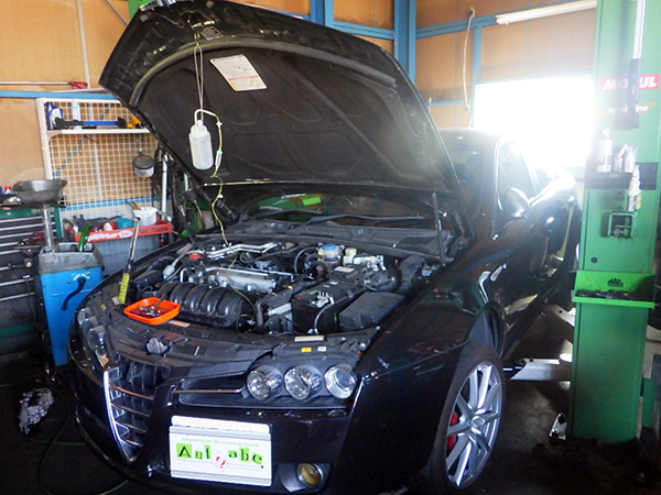 アルファロメオ　アルファ１５９　エンジンオイル交換＆RECS