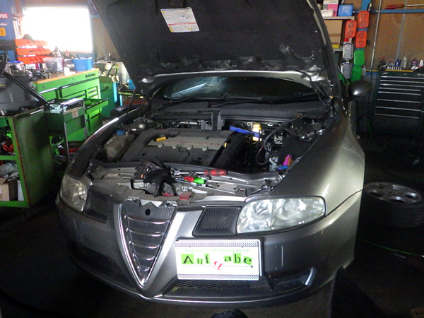 アルファロメオ　アルファＧＴ　セレスピード不良　オーバーホール