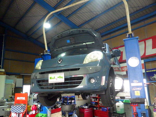 ルノー　カングー スタビライザーブッシュ交換